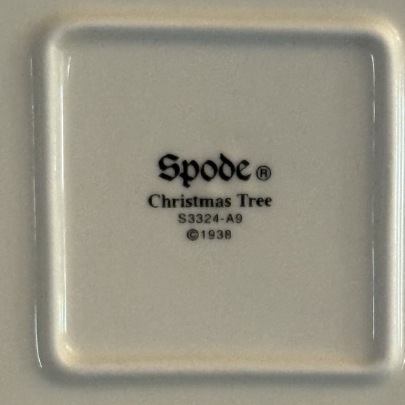 Spode Pierced Square Tray Christmas Tree Pattern 8" Plate w/ Box - Picture 8 of 11
